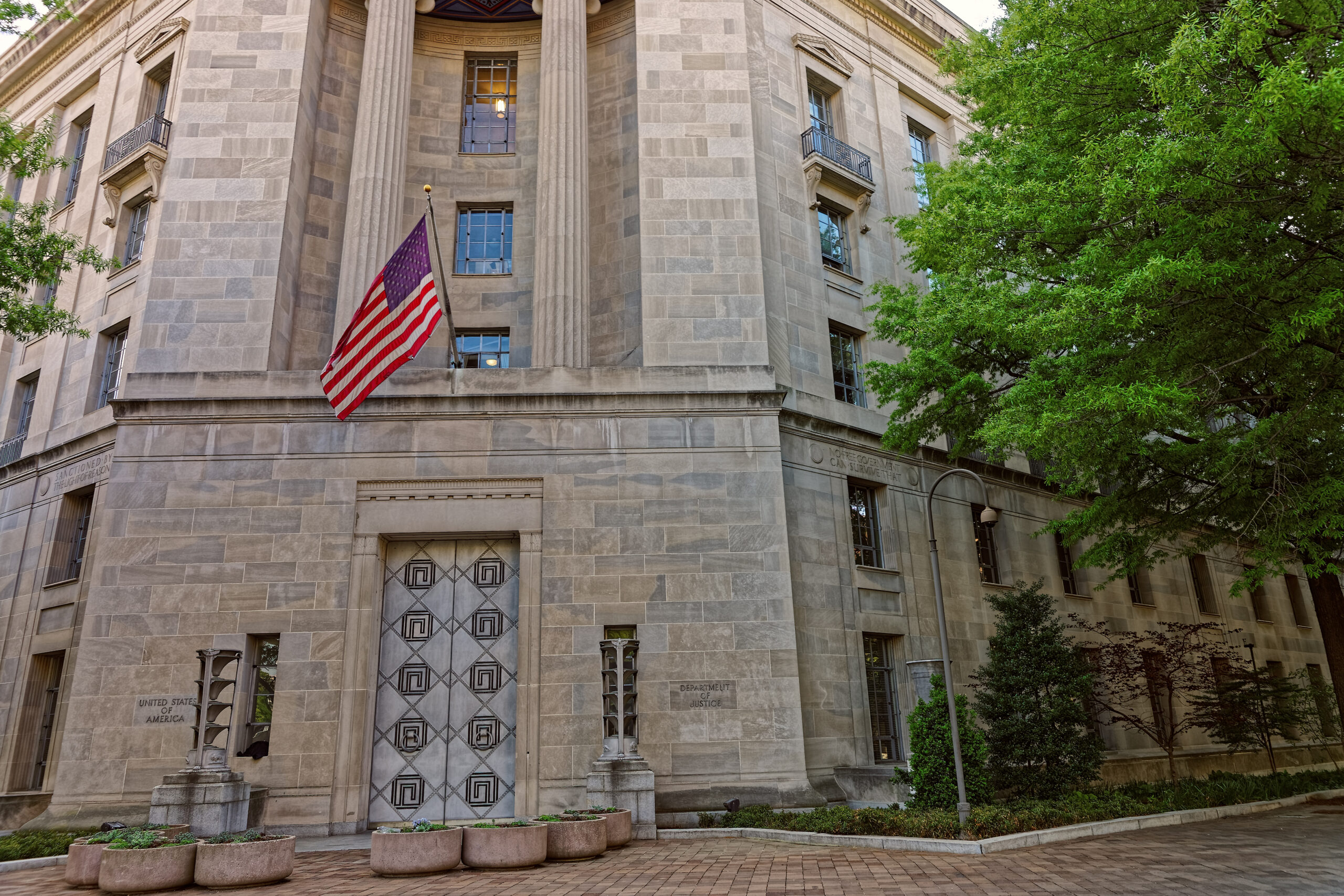 photo - Cities Respond to Attorney General's Plan to Penalize “Sanctuary Cities”