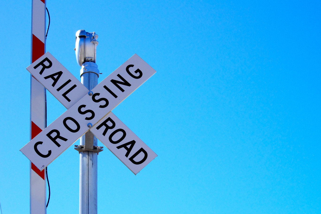 Traffic Sign: Parallel Railroad Crossing (T-Intersection)
